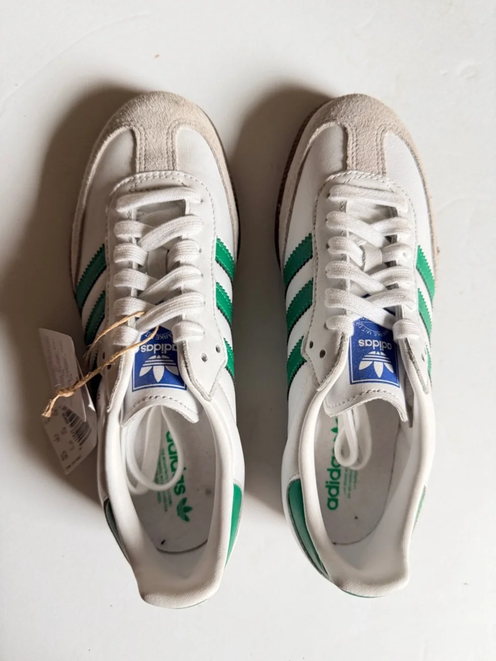 Adidas Samba Sneakers in White with Green Stripes New with tags - Picture 8 of 11